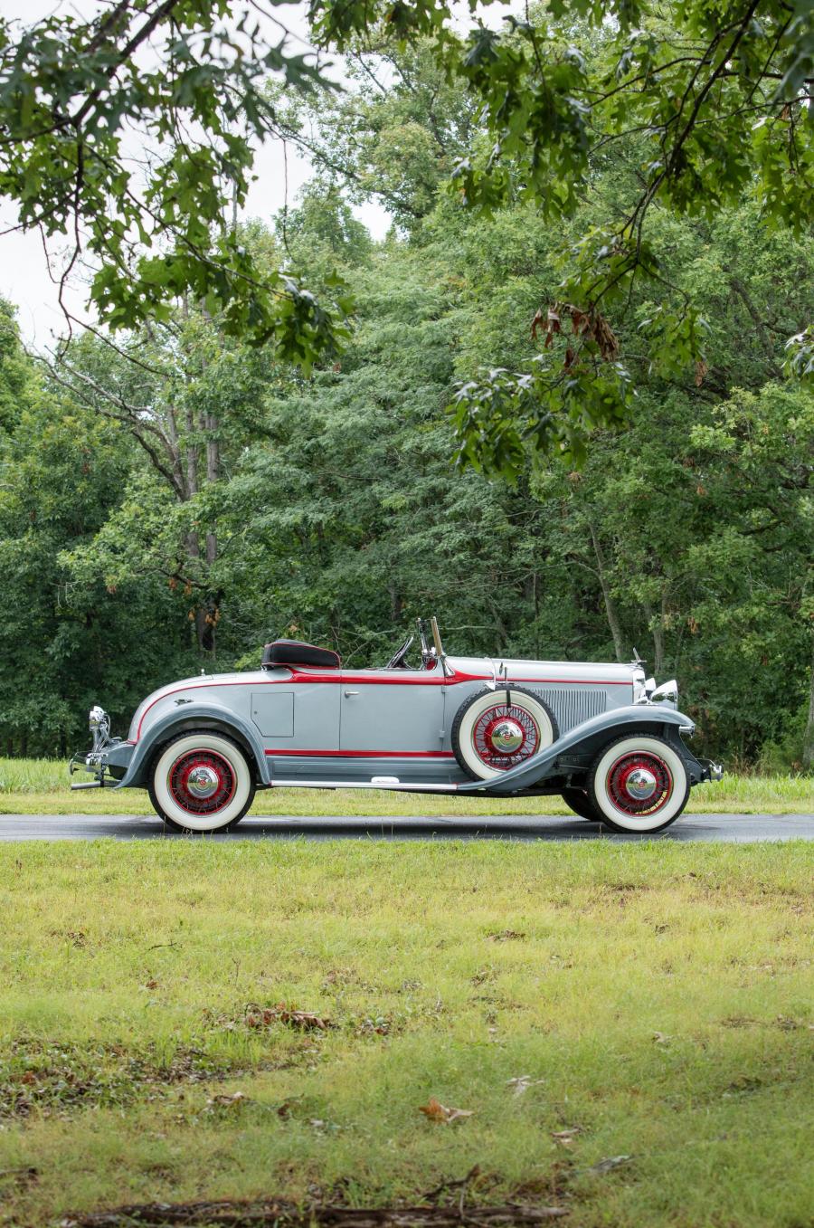  Studebaker President Eight State Roadster (Model 80) 1931 года  (фото 12 из 39)